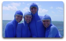 lycra-stinger-swim-suits-with-hoods-and-gloves.270x170.jpg
